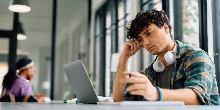 estudiar programación a distancia